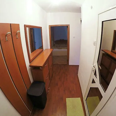 Apartment Zornitsa-lasur Burgas
